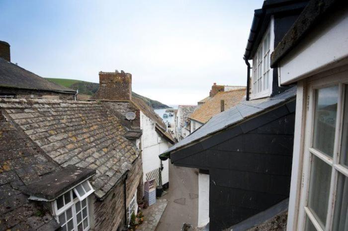 بورت إيزاك Fishermans Cottage المظهر الخارجي الصورة